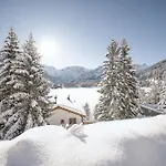 Rehwiesa A11 By Vacations, Direkt Vor Der Skipiste & Mit Pool דירה